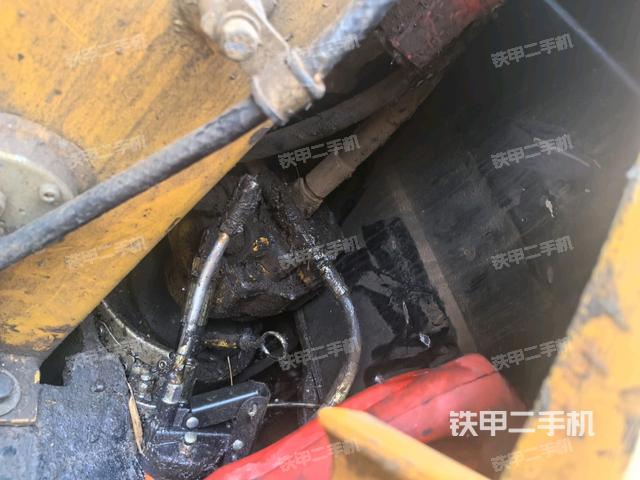 回轉(zhuǎn)馬達(dá)(上車(chē)部件) 回轉(zhuǎn)馬達(dá)(上車(chē)部件)