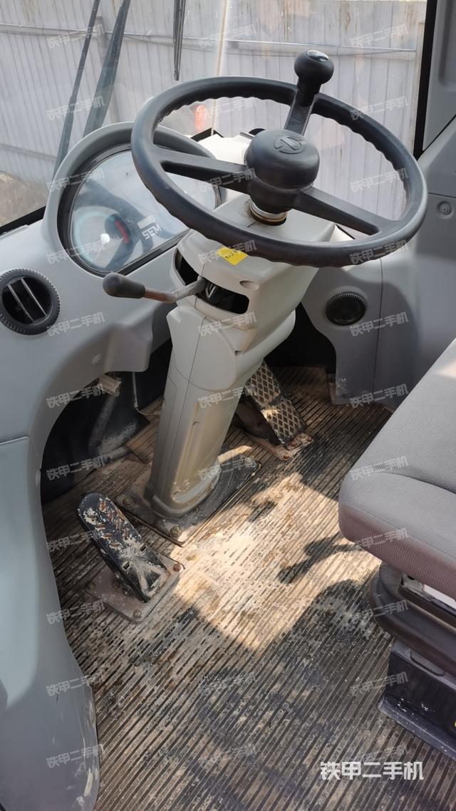 驾驶室操作台（整机外观及大件）