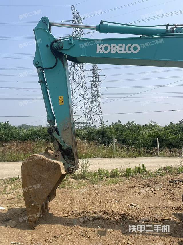小臂整體右前(工作和回轉(zhuǎn)裝置) 小臂整體右前(工作和回轉(zhuǎn)裝置)