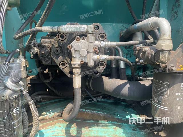 液壓泵室(大件艙室) 液壓泵室(大件艙室)