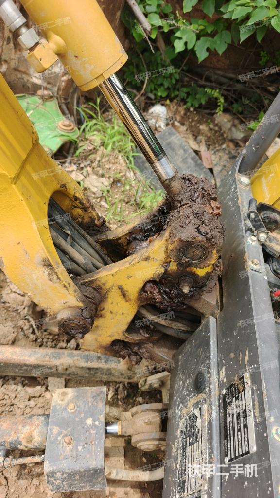 大臂根部 斜（工作和回转装置）