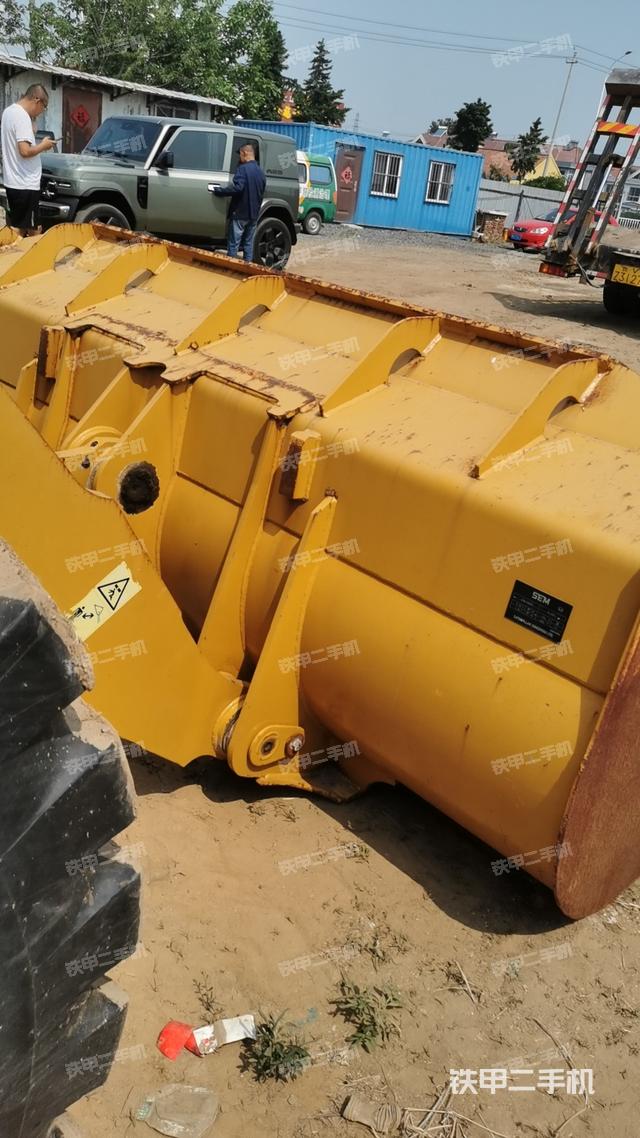 工作装置整体（整机外观及大件）