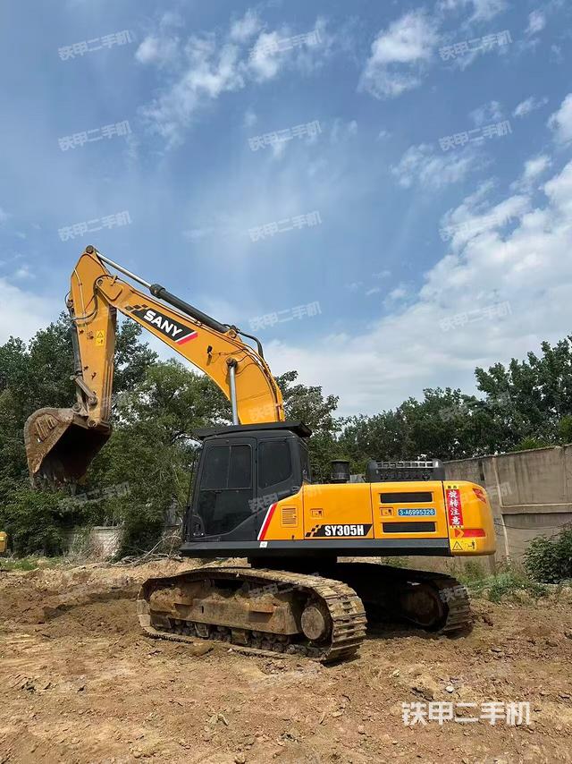 整機右后45°（整機外觀）