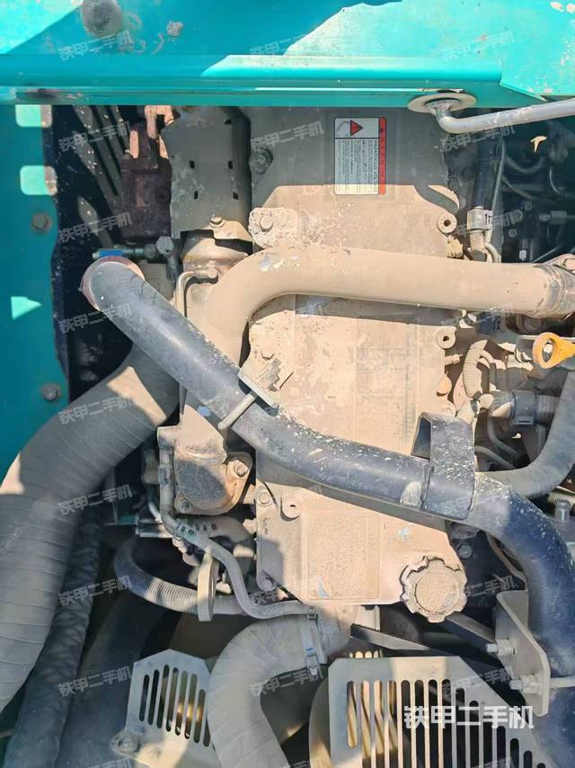 发动机整体俯视（整机外观）