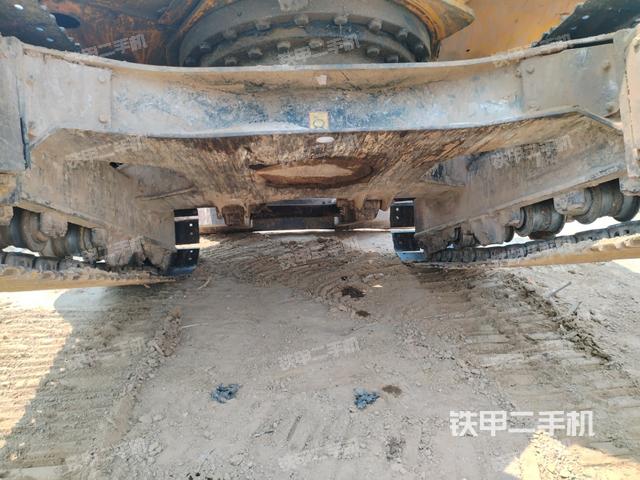 轉盤和下車架正前（工作和回轉裝置）