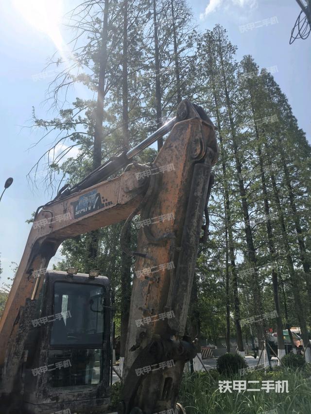 小臂整體右前(工作和回轉(zhuǎn)裝置) 小臂整體右前(工作和回轉(zhuǎn)裝置)