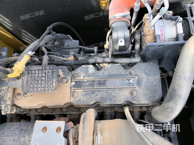 水箱+風(fēng)扇特寫(xiě)(上車(chē)部件) 水箱+風(fēng)扇特寫(xiě)(上車(chē)部件)