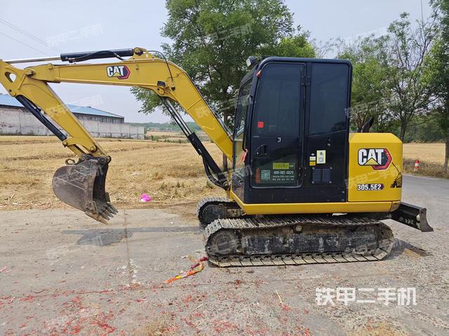 卡特彼勒CAT?305.5E2 小型液壓挖掘機(jī)