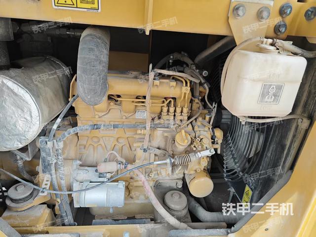 发动机整体俯视（整机外观）