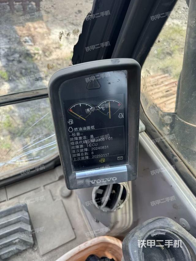 顯示屏?(駕駛室部分) 顯示屏?(駕駛室部分)