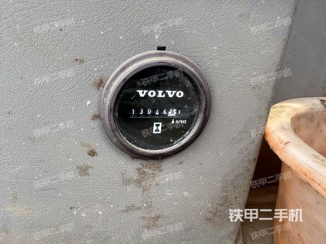 小時(shí)表(駕駛室部分) 小時(shí)表(駕駛室部分)