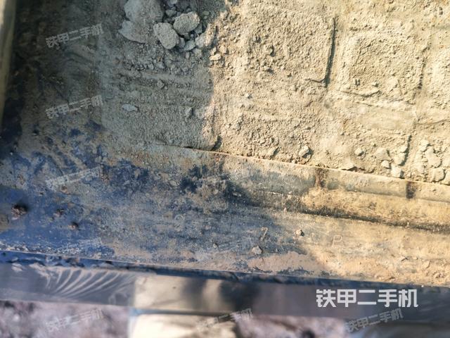 頂棚整體(駕駛室部分) 頂棚整體(駕駛室部分)