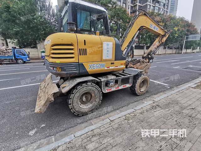 整机右后45°（整机外观）