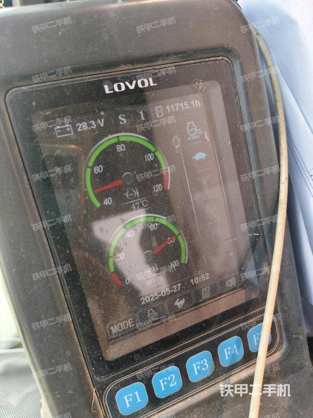 显示屏 (驾驶室部分) 显示屏 (驾驶室部分)