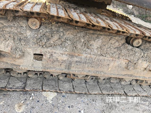 右側(cè)履帶整體（行走機(jī)構(gòu)）