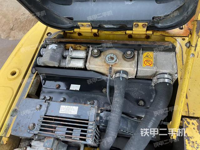 小松PC110-7挖掘机的设备实拍-第13张实拍照片