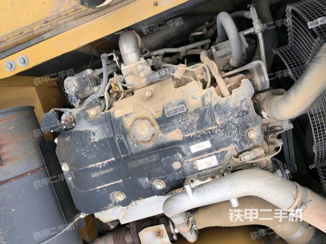 發(fā)動機整體俯視(整機外觀) 發(fā)動機整體俯視(整機外觀)