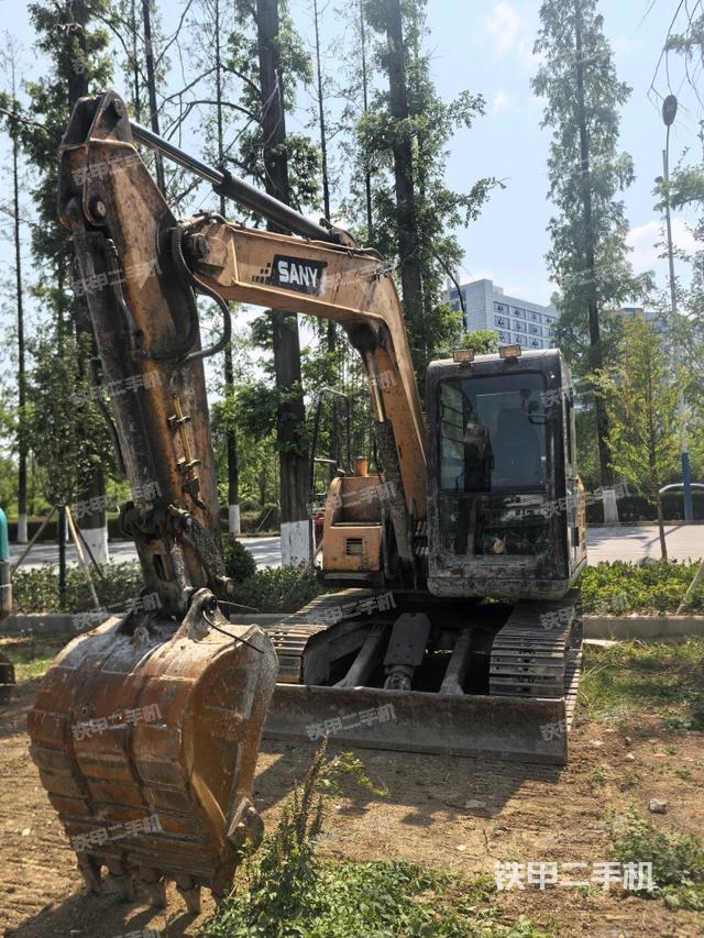 三一重工SY75C挖掘機(jī)