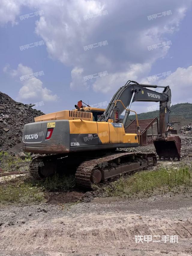 沃爾沃EC300DL挖掘機