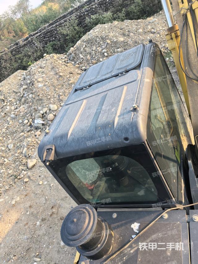 駕駛室頂部俯視（上車部件）