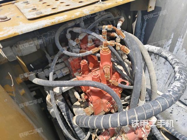 分配阀(上车部件) 分配阀(上车部件)