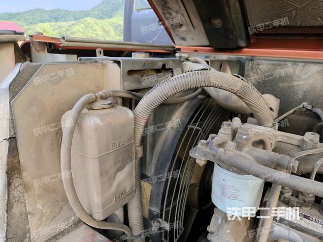 日立ZX70挖掘机的设备实拍-第29张实拍照片