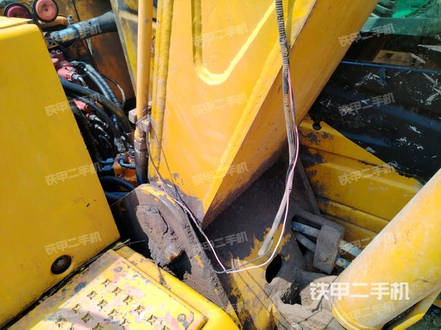 大臂根部?斜（工作和回轉裝置）