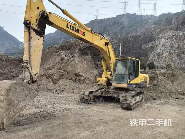 力士德SC240.9挖掘机