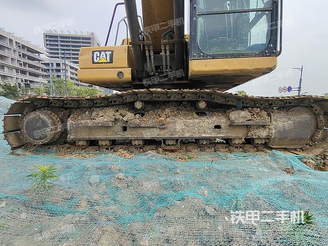 单侧履带整体（整机外观）