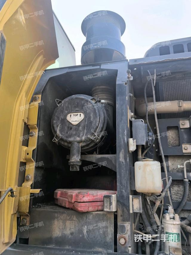 空濾倉整體（大件艙室）