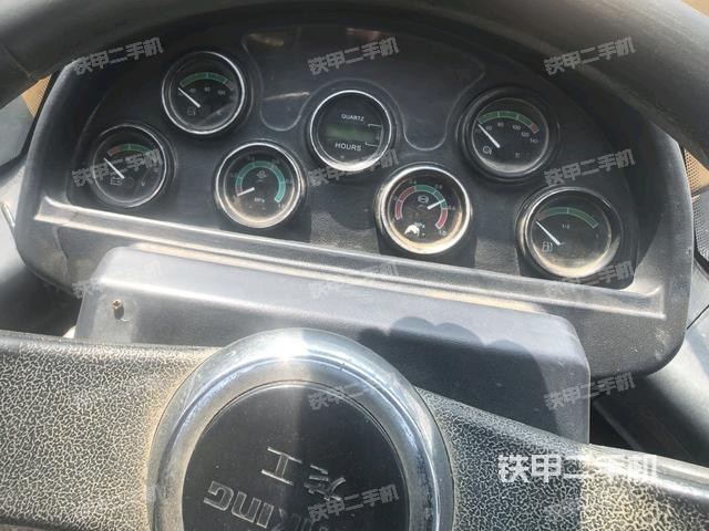 小時(shí)表里程數(shù)(駕駛室部分) 小時(shí)表里程數(shù)(駕駛室部分)