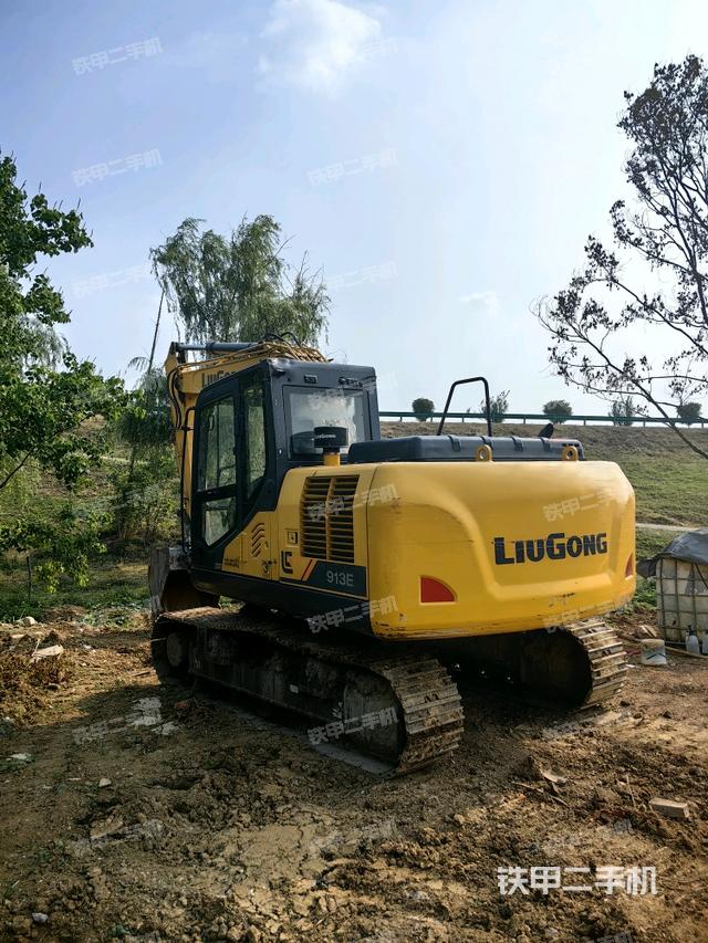 柳工CLG913E挖掘機(jī)