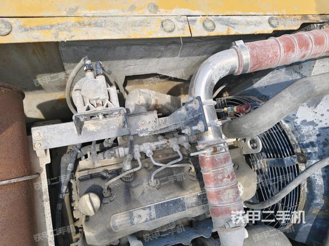 水箱+风扇特写(上车部件) 水箱+风扇特写(上车部件)