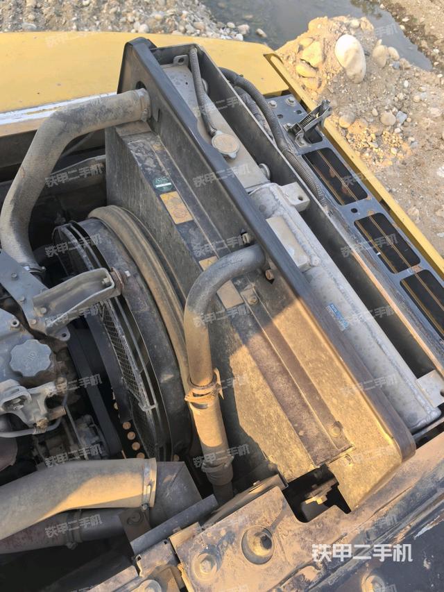 水箱+風(fēng)扇特寫（上車部件）