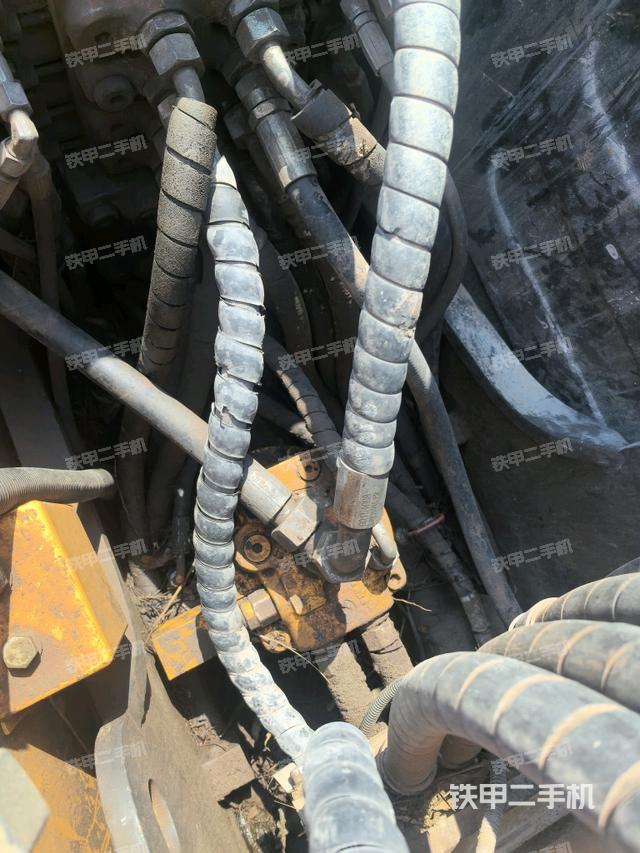 回轉(zhuǎn)馬達(dá)(上車部件) 回轉(zhuǎn)馬達(dá)(上車部件)