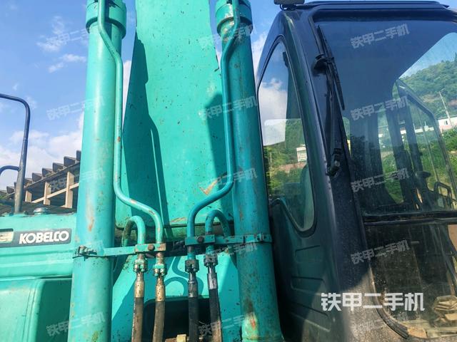 鏟斗45度(工作和回轉裝置) 鏟斗45度(工作和回轉裝置)