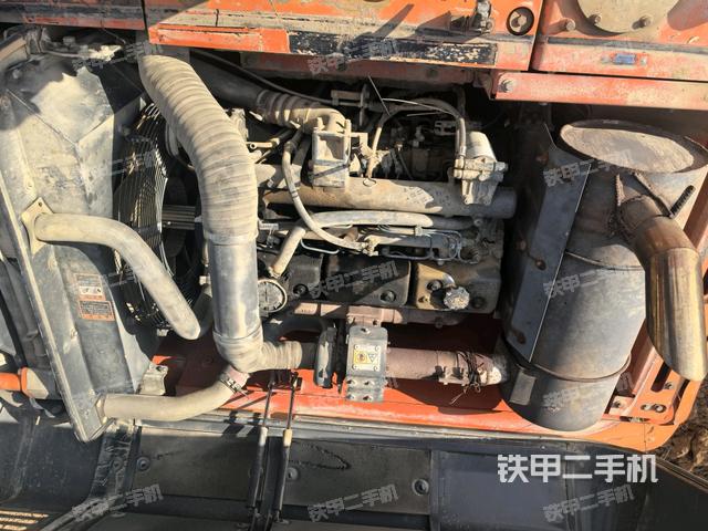 發(fā)動機室(上車部件) 發(fā)動機室(上車部件)