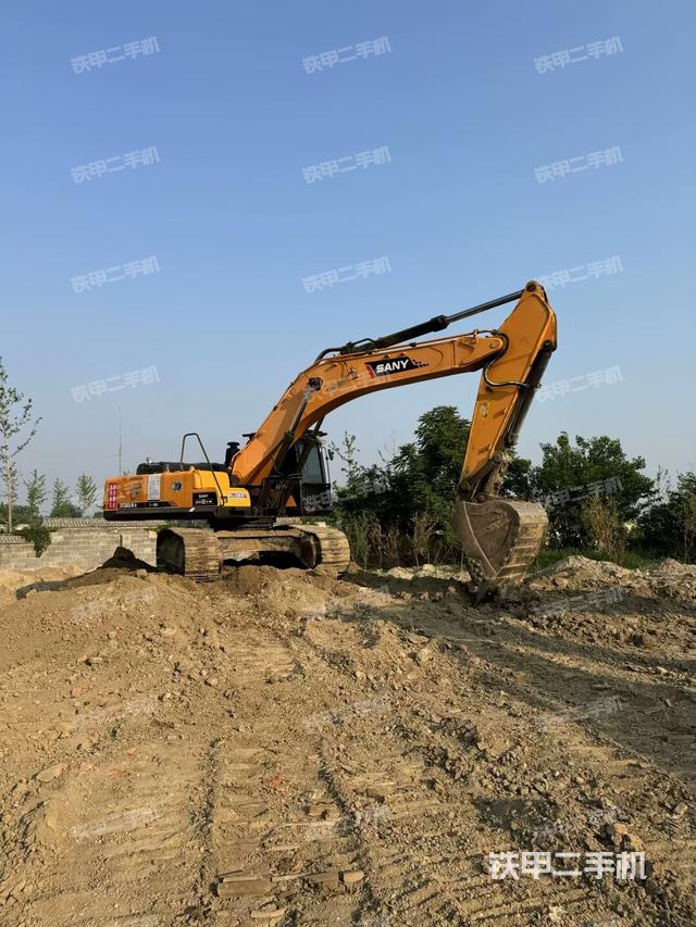 三一重工SY365H挖掘機(jī)