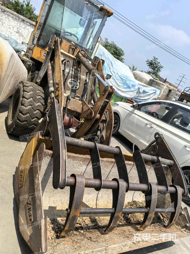 右前45°(整機(jī)外觀) 右前45°(整機(jī)外觀)