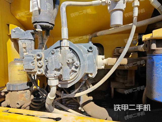液压泵室(大件舱室) 液压泵室(大件舱室)
