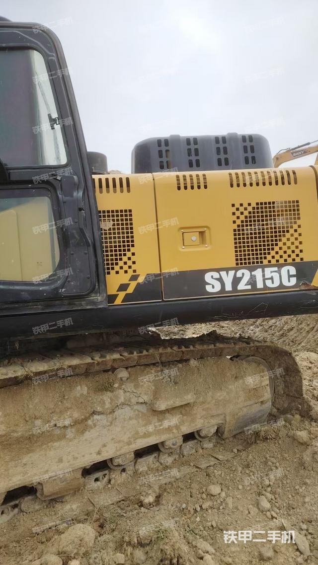 单侧履带整体（整机外观）