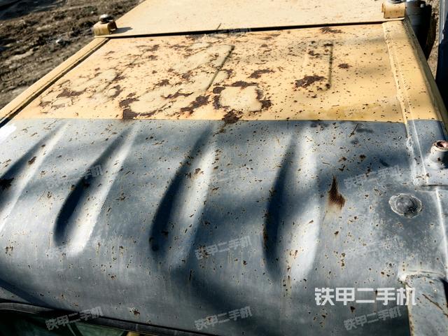 驾驶室顶部俯视(上车部件) 驾驶室顶部俯视(上车部件)