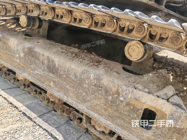 左側(cè)行走馬達(dá)蓋板(行走機(jī)構(gòu)) 左側(cè)行走馬達(dá)蓋板(行走機(jī)構(gòu))