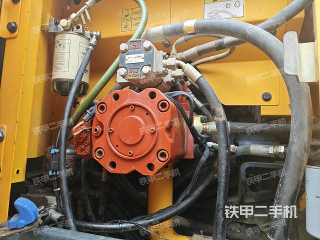 液壓泵室(大件艙室) 液壓泵室(大件艙室)