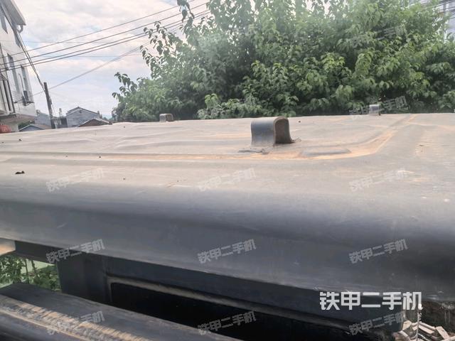 驾驶室顶部 外（驾驶室部分）