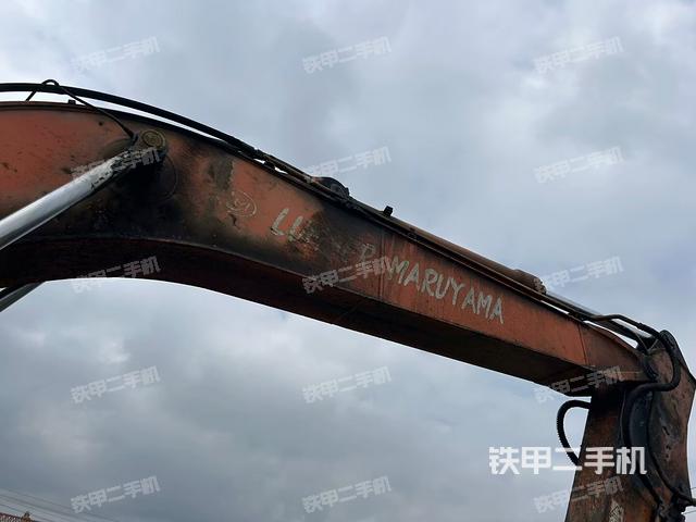 大臂整体 右侧（工作和回转装置）