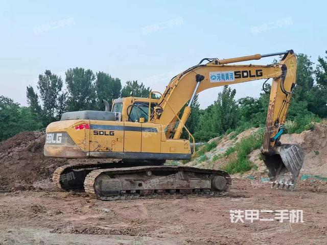 整机右后45°（整机外观）