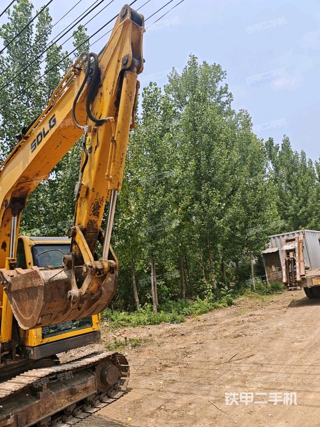 鏟斗45度（工作和回轉(zhuǎn)裝置）