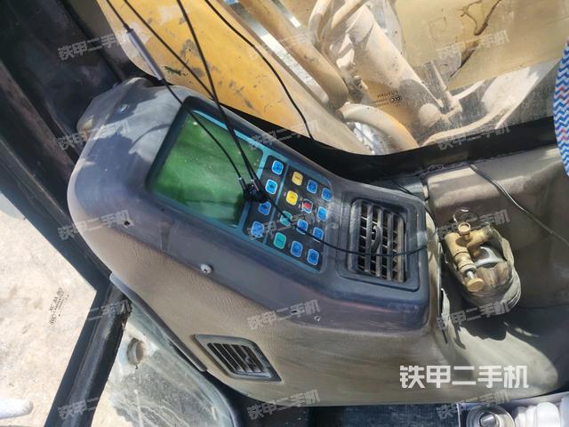 顯示屏?(駕駛室部分) 顯示屏?(駕駛室部分)