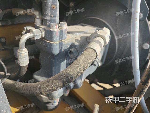 液壓泵室(大件艙室) 液壓泵室(大件艙室)